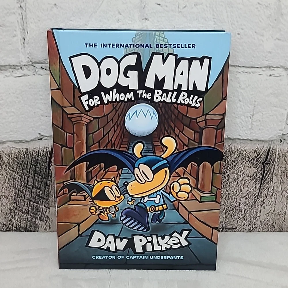 Kids/Children's Illustrated Captain Underpants and Dog Man Two Books Dav Pilkey